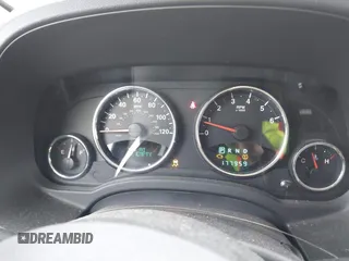 2013 Jeep Patriot Limited z VIN 1C4NJRCB8DD222448, wystawiony jako IAAI lot #41920302 z przebiegiem 177 959 mil mil oraz . Historia ofert i sprzedaży dostępna na DreamBid. Obrazek 7.