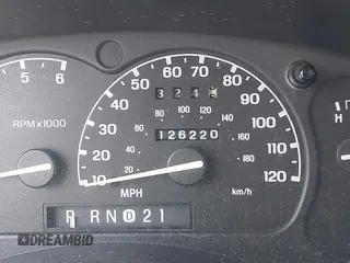1999 Ford Explorer XL z VIN 1FMZU34X2XUA06174, wystawiony jako IAAI lot #42071003 z przebiegiem 126 220 mil mil oraz . Historia ofert i sprzedaży dostępna na DreamBid. Obrazek 7.