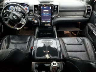 2019 Ram 1500 Limited z VIN 1C6SRFHTXKN512958, wystawiony jako Copart lot #49081205 z przebiegiem 68 648 mil mil oraz Szkoda całkowita • Salvage title. Historia ofert i sprzedaży dostępna na DreamBid. Obrazek 8.