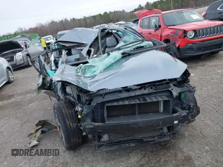 2019 Hyundai Kona Limited with VIN KM8K33A53KU246138, listed as a IAAI auction lot 41752674 with 154,670 mi miles. Bid and sale history available at carsss.com. Image 6.