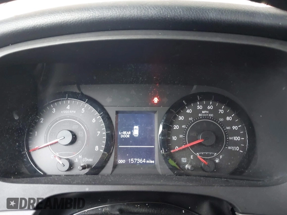 2015 Toyota Sienna LE AAS with VIN 5TDKK3DC8FS585957, listed as a IAAI auction lot 41888825 with 157,364 mi miles and . Bid and sale history available at DreamBid. Image 7.