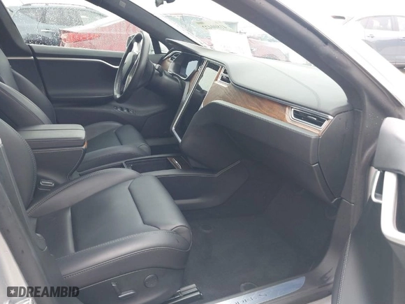 2018 Tesla Model S 75D with VIN 5YJSA1E2XJF244151, listed as a IAAI auction lot 41800422 with NaN miles. Bid and sale history available at carsss.com. Image 5.