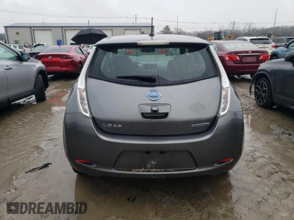 2015 Nissan LEAF SV with VIN 1N4AZ0CP3FC300910, listed as a Copart auction lot 46025595 with 59,822 mi miles and Non repairable. Bid and sale history available at DreamBid. Image 6.