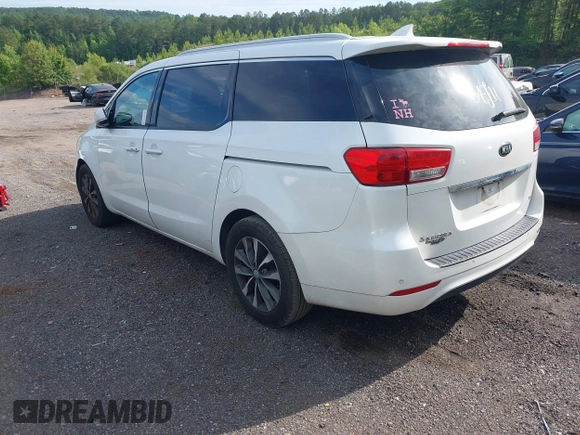 2016 Kia Sedona SX with VIN KNDMC5C12G6141461, listed as a IAAI auction lot 42200862 with 183,859 mi miles and . Bid and sale history available at carsss.com. Image 3.