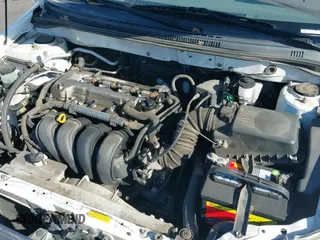 2004 Toyota Corolla CE z VIN JTDBR38E242045175, wystawiony jako IAAI lot #43019661 z przebiegiem 135 473 mil mil oraz . Historia ofert i sprzedaży dostępna na DreamBid. Obrazek 19.