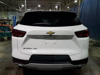 2023 Chevrolet Blazer LT z VIN 3GNKBJRS4PS204209, wystawiony jako Copart lot #41492645 z przebiegiem 43 848 mil mil oraz Czysty tytuł • Clean title. Historia ofert i sprzedaży dostępna na DreamBid. Obrazek 6.