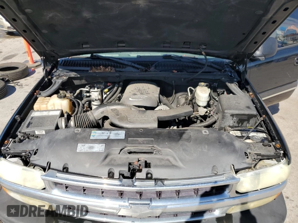 2005 Chevrolet Suburban LT with VIN 1GNFK16Z05J102150, listed as a Copart auction lot 46574355 with 268,251 mi miles and Salvage title. Bid and sale history available at DreamBid. Image 12.