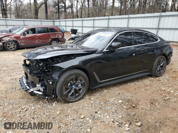 2024 BMW i4 eDrive35 z VIN WBY43AW05RFR71493, wystawiony jako Copart lot #47165825 z przebiegiem 2 353 mil mil oraz Szkoda całkowita • Salvage title. Historia ofert i sprzedaży dostępna na DreamBid. Obrazek 1.