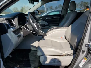2015 Toyota Highlander Hybrid Limited with VIN 5TDDCRFH1FS009581, listed as a Copart auction lot 50916075 with 160,215 mi miles and Clean Title. Bid and sale history available at carsss.com. Image 7.
