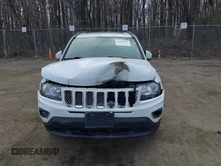 2016 Jeep Compass Latitude with VIN 1C4NJDEBXGD737018, listed as a IAAI auction lot 41800071 with 158,006 mi miles. Bid and sale history available at carsss.com. Image 12.