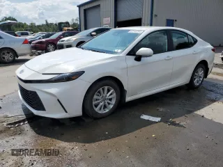 2025 Toyota Camry LE with VIN 4T1DAACK5SU004876, listed as a Copart auction lot 67248754 with 0 mi miles and Salvage Title. Bid and sale history available at carsss.com. Image 1.