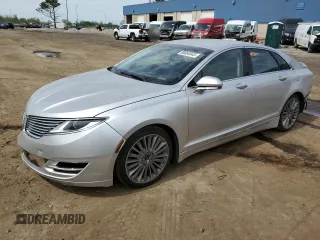 2015 Lincoln MKZ z VIN 3LN6L2G90FR612561, wystawiony jako Copart lot #56864845 z przebiegiem 87 159 mil mil oraz Czysty tytuł • Clean title. Historia ofert i sprzedaży dostępna na DreamBid. Obrazek 1.