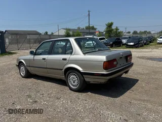 1991 BMW 3 Series с VIN WBAAD2318MED29093, выставлен на аукционе Copart как лот 65037895 с пробегом 139 180 миль миль и Чистый • Clean title. История ставок и продаж доступна на DreamBid. Изображение 3.