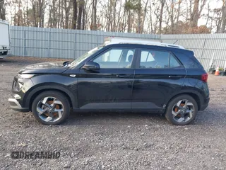 2024 Hyundai Venue Limited with VIN KMHRC8A37RU302957, listed as a IAAI auction lot 41645336 with 10,721 mi miles and . Bid and sale history available at DreamBid. Image 14.