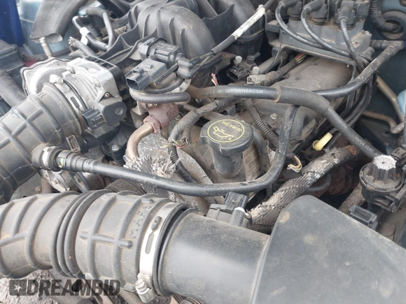 2007 Ford Mustang GT Deluxe with VIN 1ZVHT82H775355835, listed as a IAAI auction lot 42157832 with Not provided miles and . Bid and sale history available at DreamBid. Image 6.