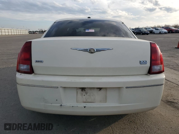 2006 Chrysler 300 Touring with VIN 2C3KK53G96H365178, listed as a Copart auction lot 43570425 with 206,552 mi miles and Salvage Title. Bid and sale history available at carsss.com. Image 6.