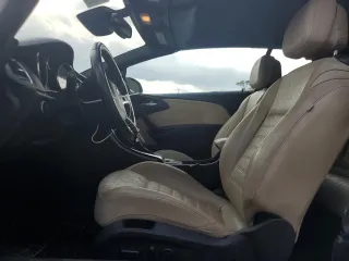 2016 Buick Cascada Premium с VIN W04WT3N5XGG026172, выставлен на аукционе Copart как лот 72251134 с пробегом 61 130 миль миль и На запчасти • Non repairable. История ставок и продаж доступна на DreamBid. Изображение 7.