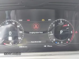 2018 Land Rover Range Rover Velar S с VIN SALYB2RN1JA723478, выставлен на аукционе IAAI как лот 42685333 с пробегом 98 616 миль миль и . История ставок и продаж доступна на DreamBid. Изображение 7.
