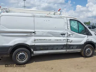 2024 Ford Transit Cargo with VIN 1FTBR1Y89RKA01132, listed as a IAAI auction lot 42668811 with 31,666 mi miles and . Bid and sale history available at DreamBid. Image 13.
