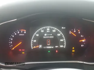 2015 Kia Cadenza Premium with VIN KNALN4D70F5174298, listed as a Copart auction lot 86166864 with 136,880 mi miles and Clean Title. Bid and sale history available at carsss.com. Image 9.