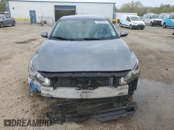 2019 Nissan Altima 2.5 S with VIN 1N4BL4BV6KC242556, listed as a Copart auction lot 50389595 with 96,784 mi miles and Salvage Title. Bid and sale history available at carsss.com. Image 5.