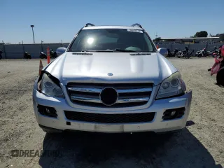 2008 Mercedes-Benz GL-Class 4.6L with VIN 4JGBF71E68A376813, listed as a Copart auction lot 70049044 with 152,942 mi miles and Salvage Title. Bid and sale history available at carsss.com. Image 5.