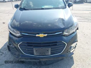 2020 Chevrolet Trax LS with VIN 3GNCJKSB5LL230068, listed as a IAAI auction lot 42390653 with 101,325 mi miles and . Bid and sale history available at DreamBid. Image 6.