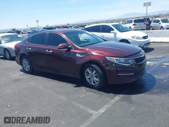 2018 Kia Optima LX z VIN 5XXGT4L36JG179485, wystawiony jako IAAI lot #42100805 z przebiegiem 90 165 mil mil oraz . Historia ofert i sprzedaży dostępna na DreamBid. Obrazek 1.