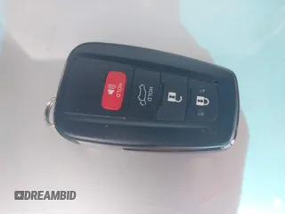 2023 Toyota Highlander L z VIN 5TDKDRAH5PS014778, wystawiony jako IAAI lot #41081620 z przebiegiem 49 047 mil mil oraz . Historia ofert i sprzedaży dostępna na DreamBid. Obrazek 11.