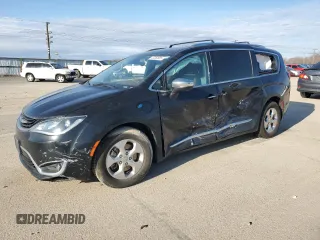 2018 Chrysler Pacifica Hybrid Limited с VIN 2C4RC1N7XJR230386, выставлен на аукционе Copart как лот 47252655 с пробегом 99 109 миль миль и Списание • Salvage title. История ставок и продаж доступна на DreamBid. Изображение 1.