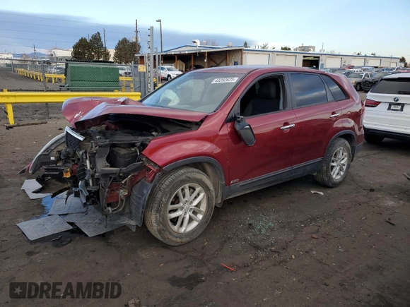2015 Kia Sorento LX z VIN 5XYKTCA60FG603781, wystawiony jako Copart lot #43392625 z przebiegiem 84 344 mil mil oraz Szkoda całkowita • Salvage title. Historia ofert i sprzedaży dostępna na DreamBid. Obrazek 1.