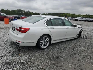 2018 BMW 7 Series 750i with VIN WBA7F0C53JGM22614, listed as a Copart auction lot 51787515 with Not Provided miles and Salvage Title. Bid and sale history available at carsss.com. Image 3.
