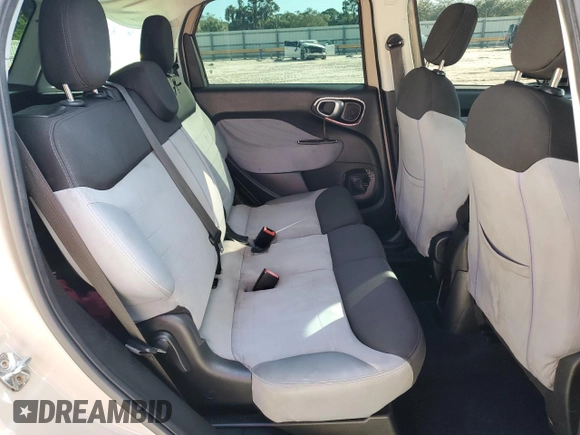 2014 FIAT 500L Easy with VIN ZFBCFABH5EZ028323, listed as a Copart auction lot 85575284 with 168,209 mi miles and Clean Title. Bid and sale history available at carsss.com. Image 10.