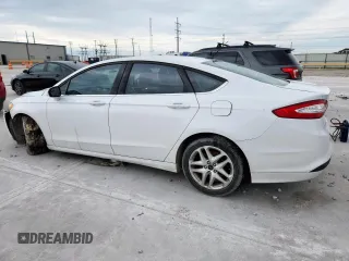 2015 Ford Fusion SE with VIN 3FA6P0H76FR205635, listed as a Copart auction lot 60463635 with 98,831 mi miles and Salvage title. Bid and sale history available at DreamBid. Image 2.