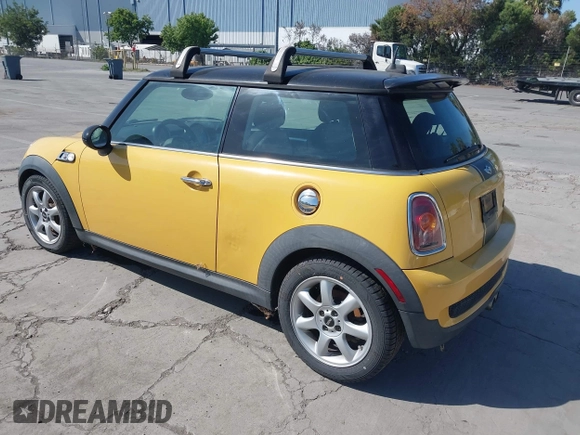2008 MINI Hardtop S with VIN WMWMF73568TT90383, listed as a IAAI auction lot 42211410 with 98,055 mi miles and . Bid and sale history available at DreamBid. Image 3.