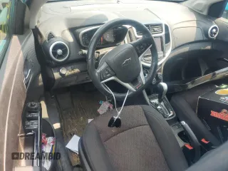 2020 Chevrolet Sonic LT with VIN 1G1JD6SB1L4104240, listed as a Copart auction lot 59625415 with 79,079 mi miles and Salvage title. Bid and sale history available at DreamBid. Image 8.