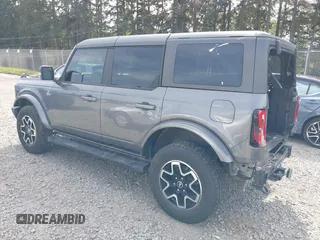 2023 Ford Bronco z VIN 1FMEE5BP5PLA97652, wystawiony jako IAAI lot #42149830 z przebiegiem 19 821 mil mil oraz . Historia ofert i sprzedaży dostępna na DreamBid. Obrazek 3.