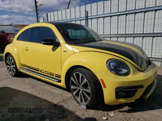 2014 Volkswagen Beetle Turbo R-Line with VIN 3VWVT7AT8EM618182, listed as a Copart auction lot 73380874 with 51,373 mi miles and Salvage Title. Bid and sale history available at DreamBid. Image 4.