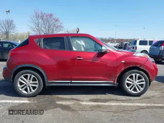 2013 Nissan Juke S with VIN JN8AF5MV5DT210785, listed as a IAAI auction lot 41902951 with 145,799 mi miles. Bid and sale history available at carsss.com. Image 13.