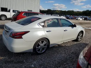 2014 Nissan Altima SL with VIN 1N4BL3AP4EC106993, listed as a Copart auction lot 72943464 with 75,911 mi miles and Salvage Title. Bid and sale history available at DreamBid. Image 3.