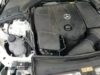 2024 Mercedes-Benz C 300 z VIN W1KAF4GB1RR212986, wystawiony jako Copart lot #70541115 z przebiegiem 10 511 mil mil oraz Szkoda całkowita • Salvage title. Historia ofert i sprzedaży dostępna na DreamBid. Obrazek 13.
