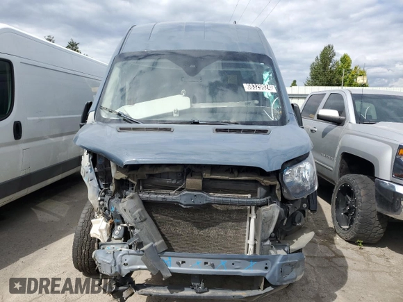2020 Ford Transit Cargo with VIN 1FTBR3X83LKA55837, listed as a Copart auction lot 68329824 with Not Provided miles and Salvage Title. Bid and sale history available at DreamBid. Image 5.