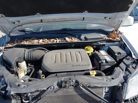 2020 Dodge Grand Caravan GT with VIN 2C4RDGEG0LR189267, listed as a IAAI auction lot 41704718 with 123,190 mi miles and . Bid and sale history available at DreamBid. Image 10.