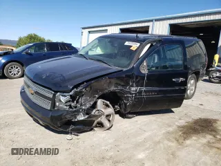 2008 Chevrolet Suburban LT w/2LT with VIN 1GNFK16328R171178, listed as a Copart auction lot 75435094 with 162,930 mi miles and Salvage Title. Bid and sale history available at carsss.com. Image 1.