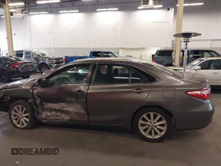 2015 Toyota Camry XLE with VIN 4T4BF1FK4FR474445, listed as a IAAI auction lot 40777928 with 222,913 mi miles. Bid and sale history available at carsss.com. Image 14.