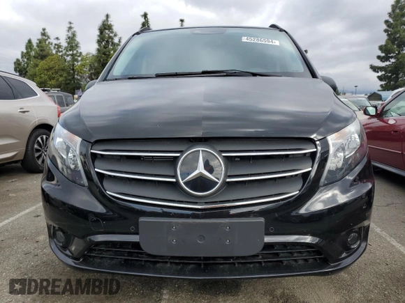 2022 Mercedes-Benz Metris with VIN W1WV0FEY5N4158409, listed as a Copart auction lot 45286594 with 10,109 mi miles and Salvage Title. Bid and sale history available at DreamBid. Image 5.