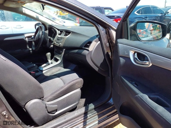 2014 Nissan Sentra SV with VIN 3N1AB7AP4EY243314, listed as a IAAI auction lot 42101060 with 185,491 mi miles. Bid and sale history available at carsss.com. Image 5.