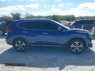 2017 Nissan Rogue SL with VIN JN8AT2MT6HW139347, listed as a IAAI auction lot 41771728 with 215,809 mi miles and . Bid and sale history available at DreamBid. Image 14.