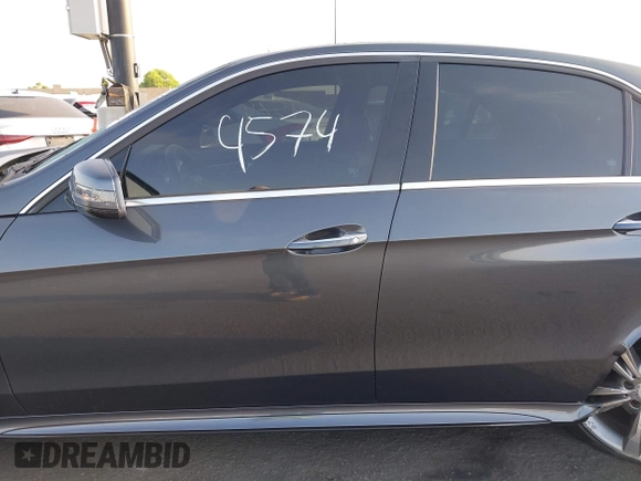 2014 Mercedes-Benz E 350 Sport with VIN WDDHF5KBXEB072371, listed as a IAAI auction lot 42564574 with 73,331 mi miles and . Bid and sale history available at DreamBid. Image 14.