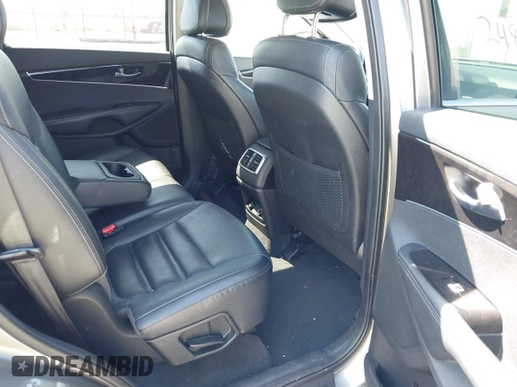 2016 Kia Sorento EX with VIN 5XYPHDA54GG087396, listed as a IAAI auction lot 42242484 with 110,980 mi miles and . Bid and sale history available at DreamBid. Image 8.